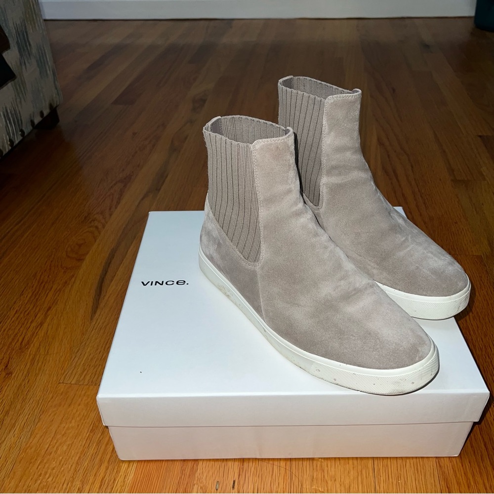 Vince Sneakers
